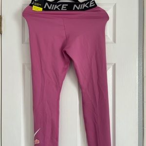 Nike Women Legging